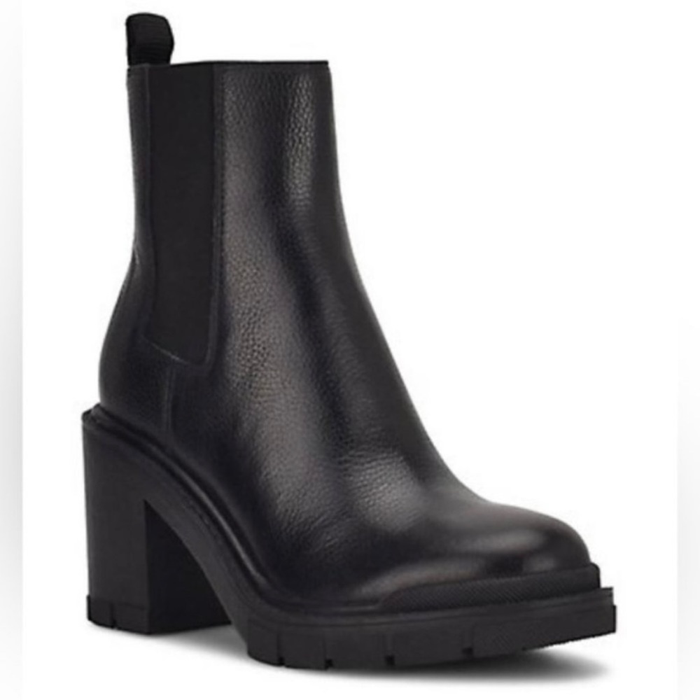 Marc Fisher Vanlisa Platform Chelsea Leather Boots